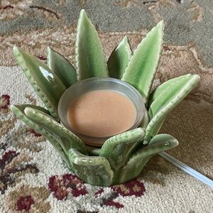 Scentsy Succulent Shaped Wax Warmer